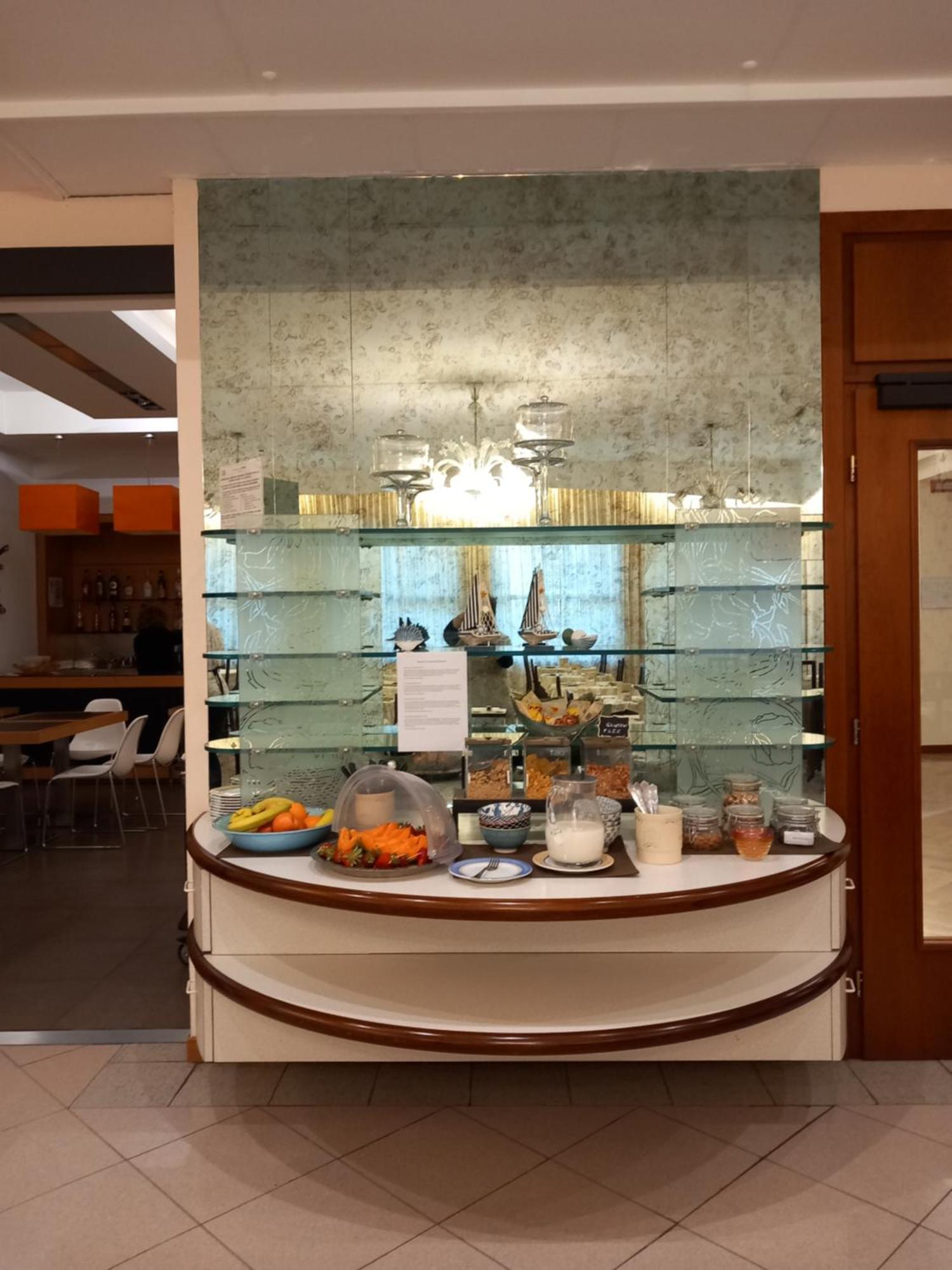 Acasamia Welchome Hotel Римини Екстериор снимка
